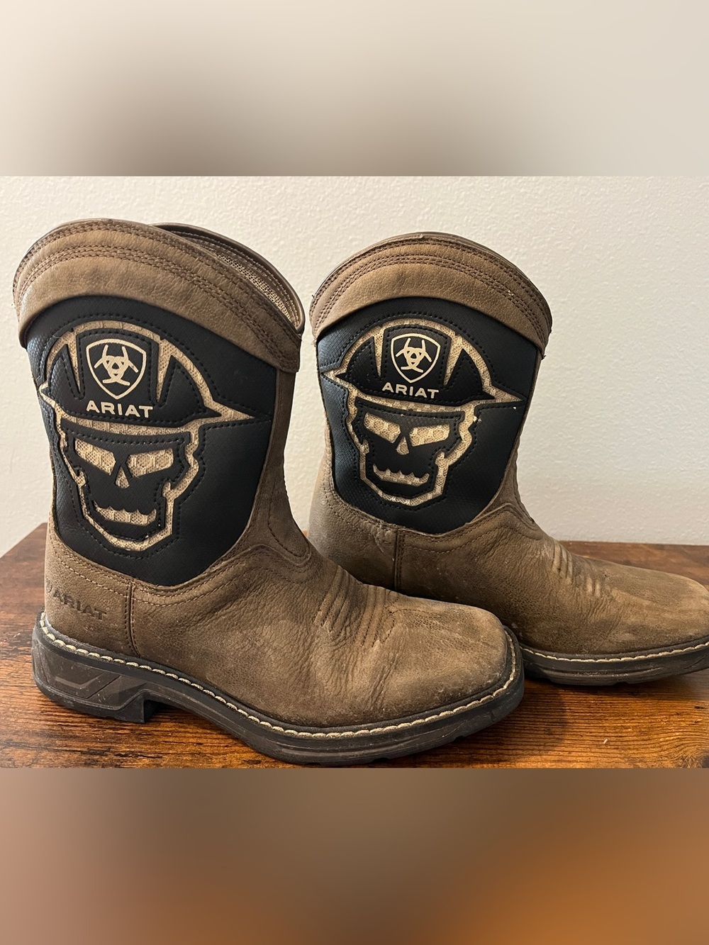 Ariat Kids Roughneck XT VentTEK Workhog Western Leather Boots Size 2